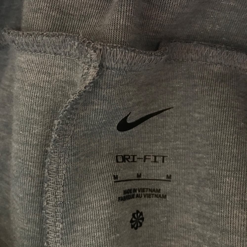 Nike Joggers Pants Mens Size M Gray Fleece Dri-Fit Gym Run Athletic Primary UV - Picture 3 of 12